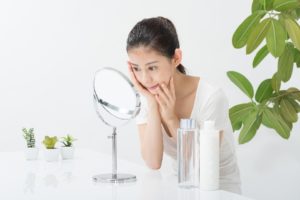 ストレス 肌荒れ 化粧品